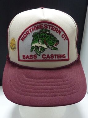 NORTHWESTERN CONNECTICUT BASS CHARTERS VINTAGE MENS HAT WITH PIN SIZE M/L NEW
